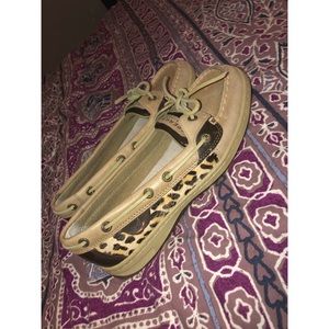 leopard print sperrys
